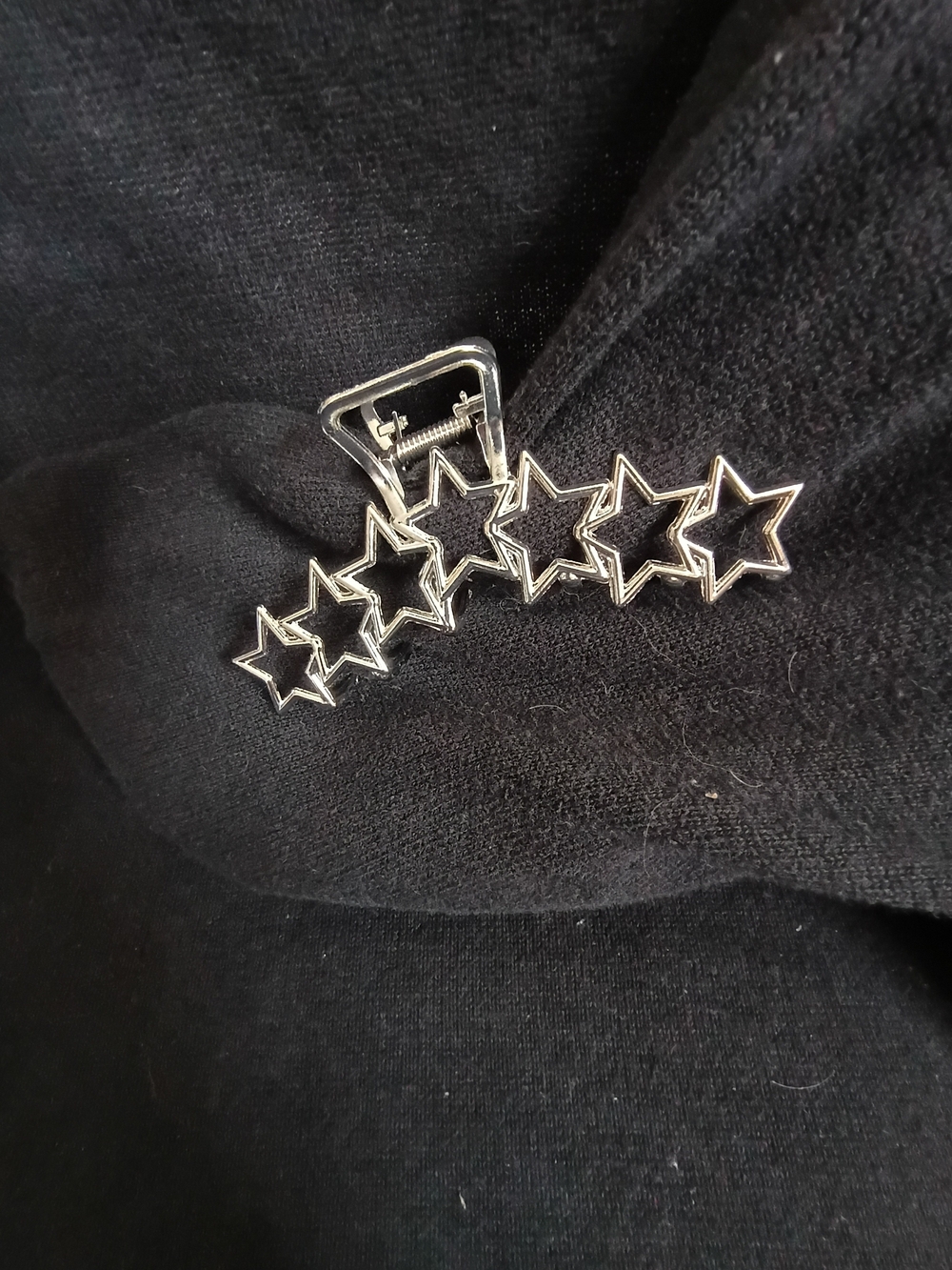 *NWOT* Silver Star Hair Clip   - Metallic Star Clip
